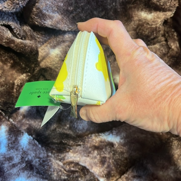 Kate Spade Lemon Print Pencil Pouch with ruler, eraser, and ruler. - Picture 6 of 7